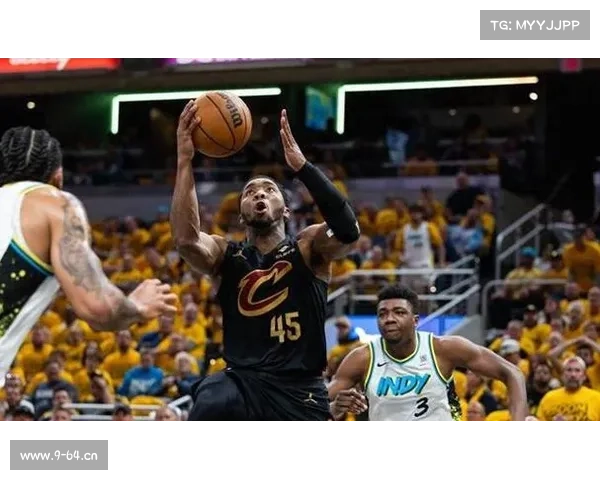NBA半决赛东西部豪强激战白热化顶尖球星领衔冲击总决赛席位 NBA半决赛东西部豪强激战白热化顶尖球星领衔冲击总决赛席位